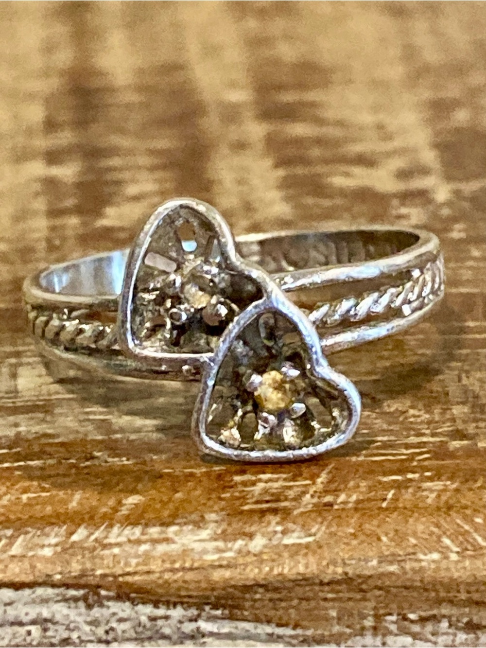Vintage Sterling Silver Hearts Ring Size 7 Missing Stone! Uncas